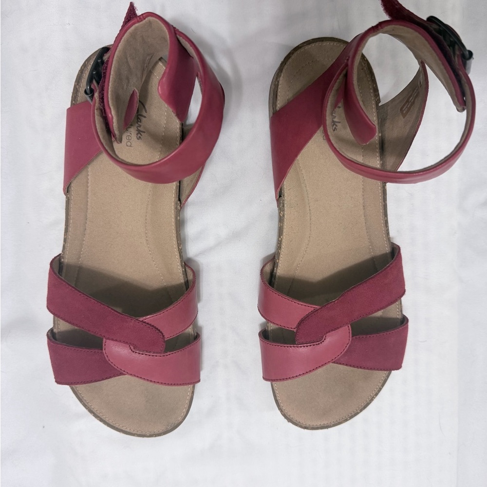 Clarks Women's Un Perri Red Ankle-Strap Sandals